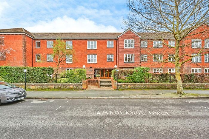 2 Bedroom Flat For Sale In Audley Road, Saffron Walden, CB11