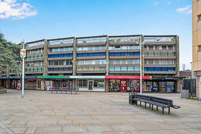 2 Bedroom Maisonette For Sale In Jarnac Court, Dalkeith, EH22