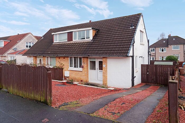 3 Bedroom Villa For Sale In Thornwood Drive, Paisley, PA2