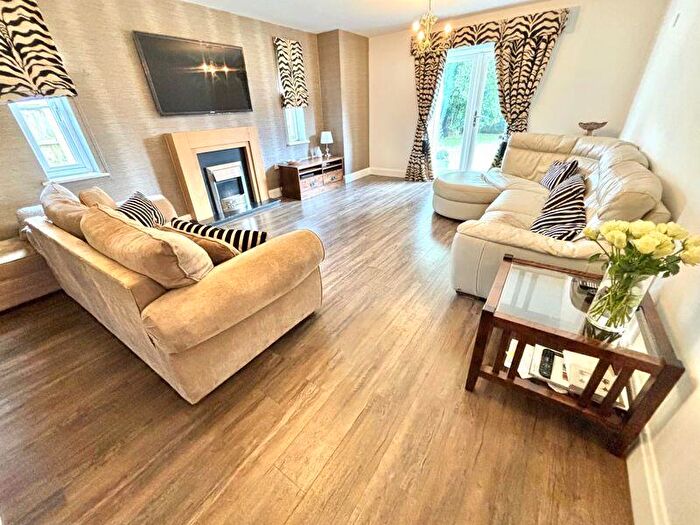 4 Bedroom Detached House For Sale In Victory Avenue, Bradwell, Great Yarmouth, NR31