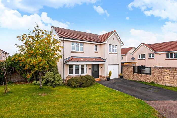 4 Bedroom Detached House For Sale In Mcintosh Park, Kirkcaldy, KY2