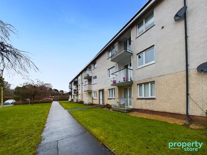 2 Bedroom Flat To Rent In Aikman Place, East Kilbride, South Lanarkshire, G74