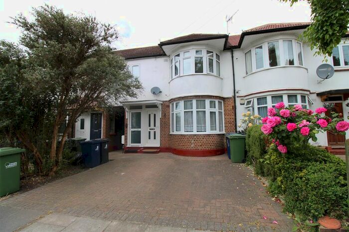 1 Bedroom Maisonette To Rent In Stanley Avenue, Greenford, UB6