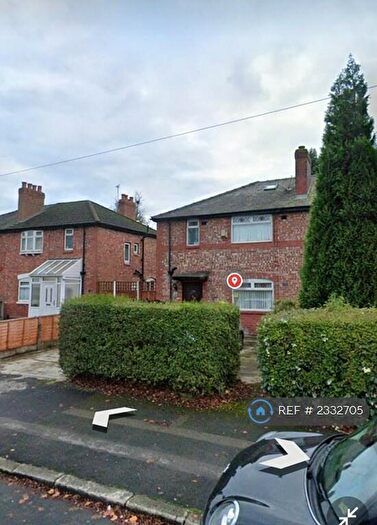 3 Bedroom Semi-Detached House To Rent In Mauldeth Road West, Manchester, M20