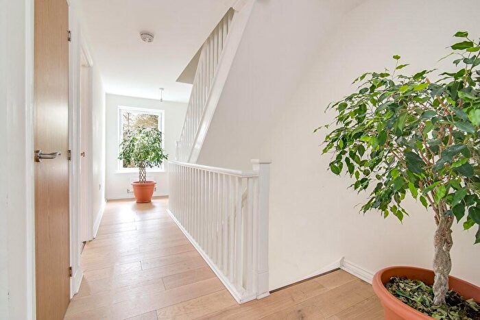 4 Bedroom Semi-Detached House To Rent In Highfield Road, Edgbaston, Birmingham, B15