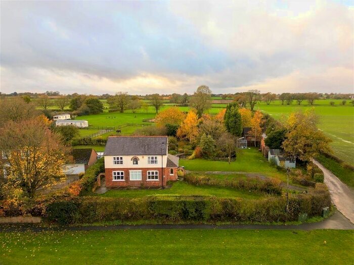 3 Bedroom Detached House For Sale In Newcastle Road, Astbury, Congleton, CW12