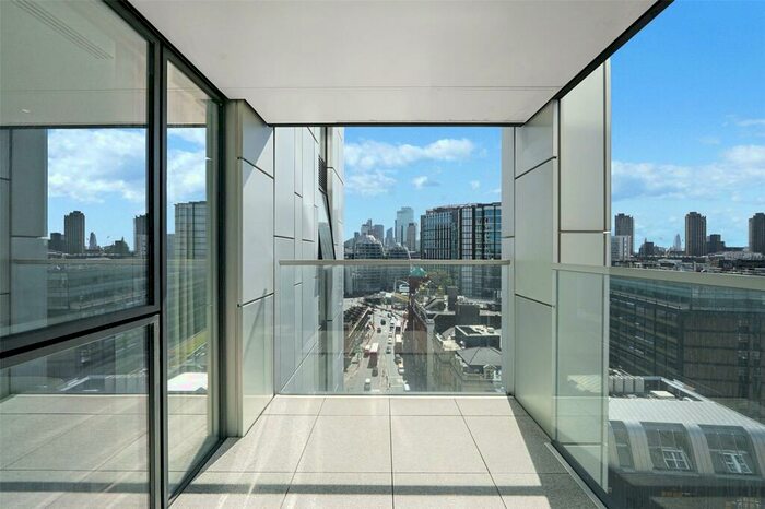 2 Bedroom Apartment To Rent In City Road, EC1V