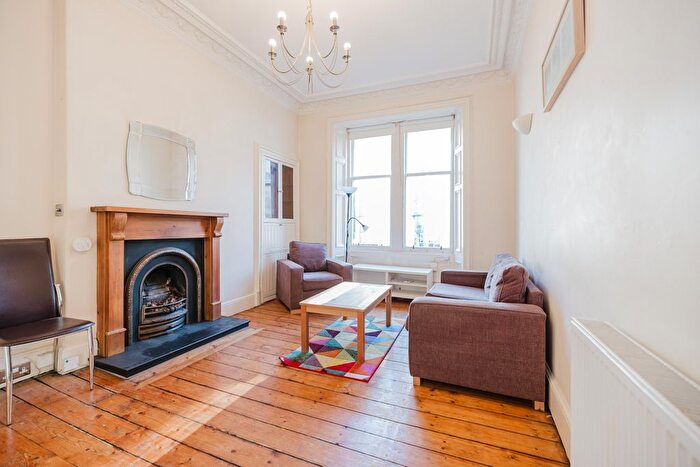 2 Bedroom Flat To Rent In Great Junction Street, Edinburgh, EH6