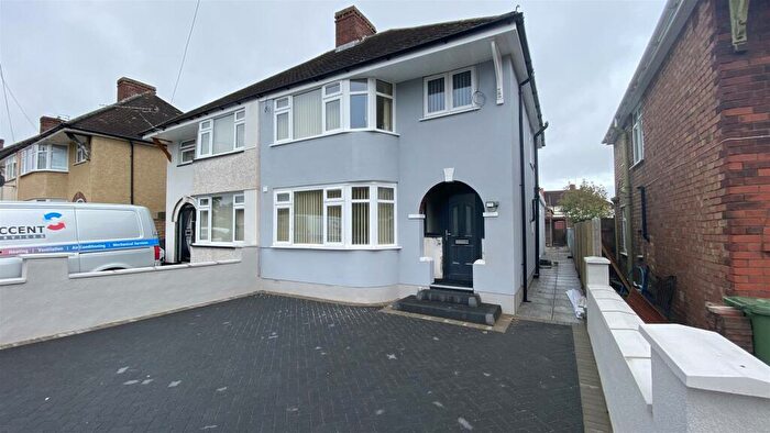 6 Bedroom Semi-Detached House To Rent In Thirlmere Road, Patchway, Bristol, BS34