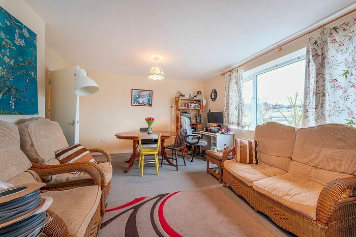 3 Bedroom Property To Rent In Ashchurch Terrace, Shepherd's Bush, London, W12