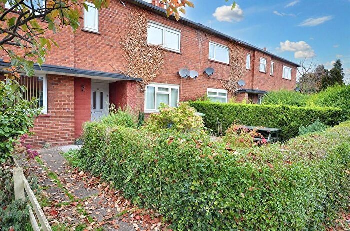 1 Bedroom Flat For Sale In Fillybrook Close, Stone, ST15