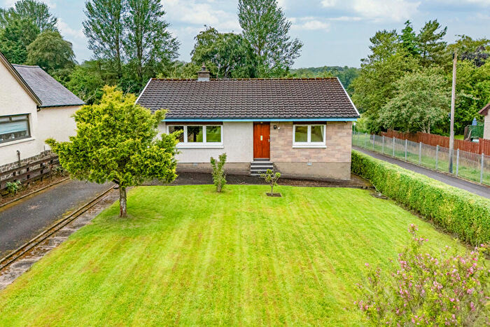 3 Bedroom Bungalow For Sale In Bonkle Road, Newmains, ML2