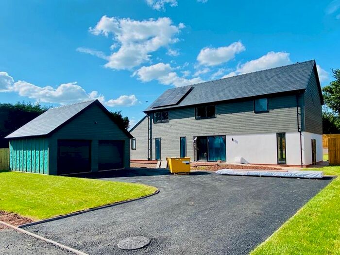 5 Bedroom Detached House For Sale In Burghill, Hereford, HR4