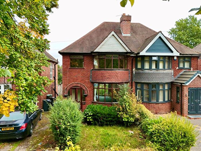 3 Bedroom Semi Detached House For Sale In Romilly Avenue, Handsworth Wood, Birmingham, B20