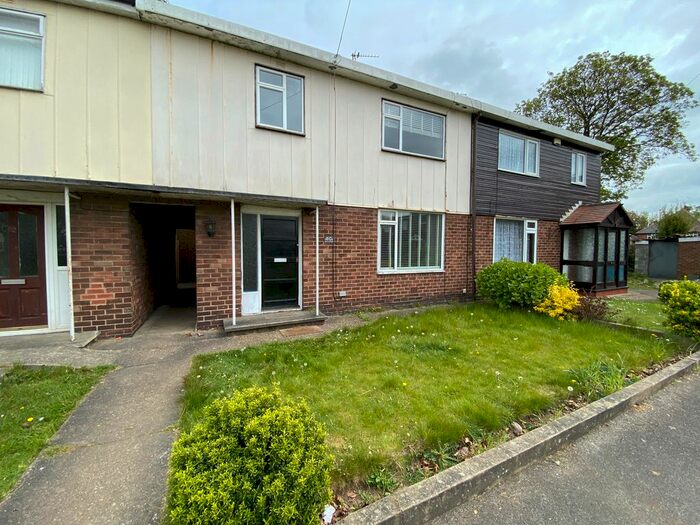 3 Bedroom Terraced House To Rent In Eastmount Avenue, Hull, HU8