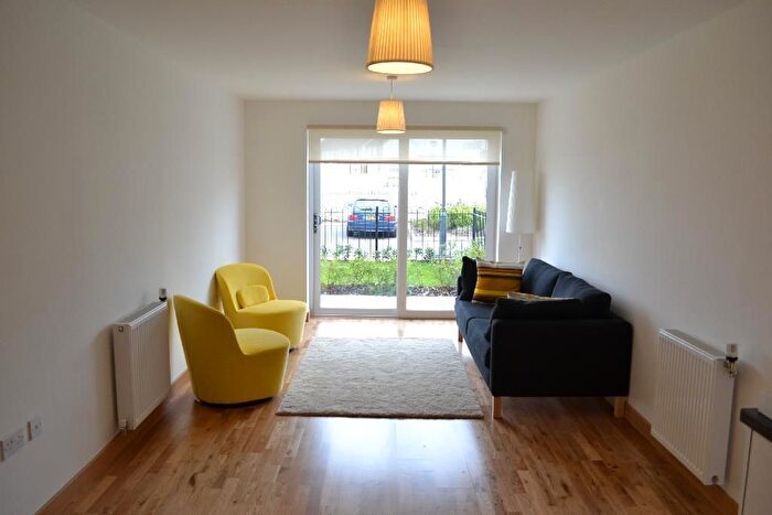 1 Bedroom Flat To Rent In Brecon Lodge, West Drayton, UB7