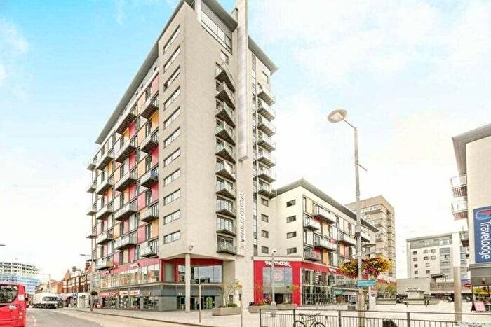 2 Bedroom Flat To Rent In High Road, Wembley, HA9