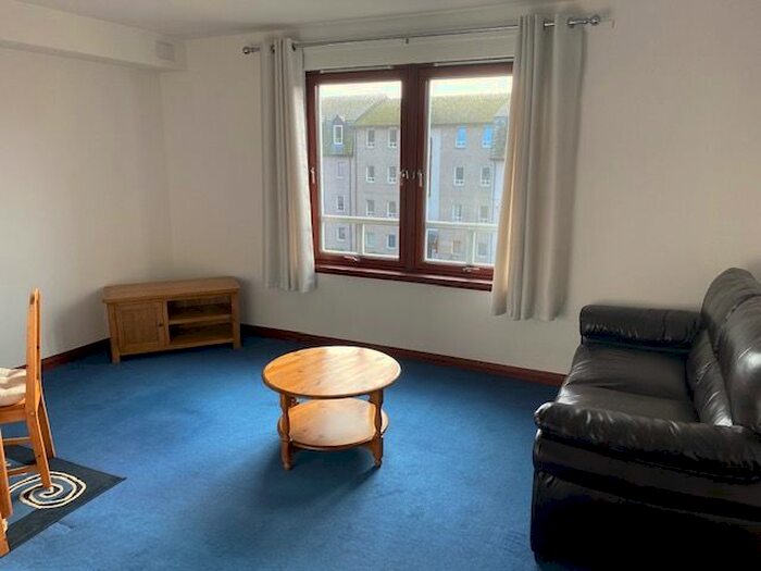 1 Bedroom Flat To Rent In Strawberry Bank Parade, City Centre, Aberdeen AB11