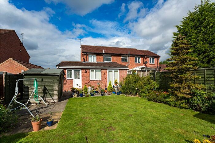 3 Bedroom Semi-Detached House For Sale In Middlecroft Drive, Strensall, York, North Yorkshire, YO32