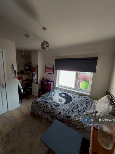 1 Bedroom Flat To Rent In Malford Road, Headington, Oxford, OX3