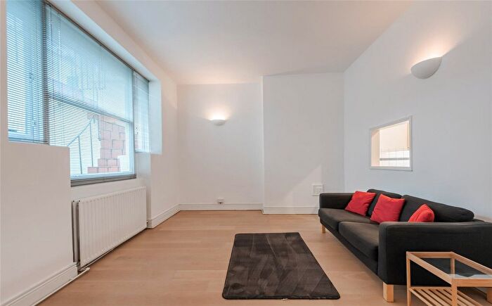2 Bedroom Flat To Rent In Belgrave Road, London, SW1V