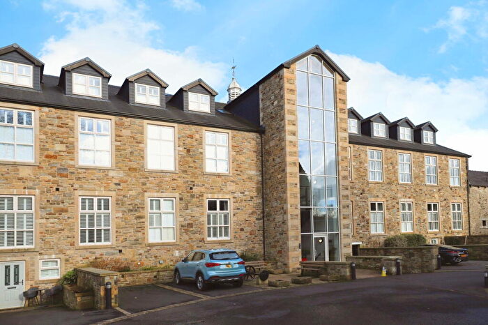 2 Bedroom Apartment To Rent In Cobden Mill Court, Ramsbottom, BL0