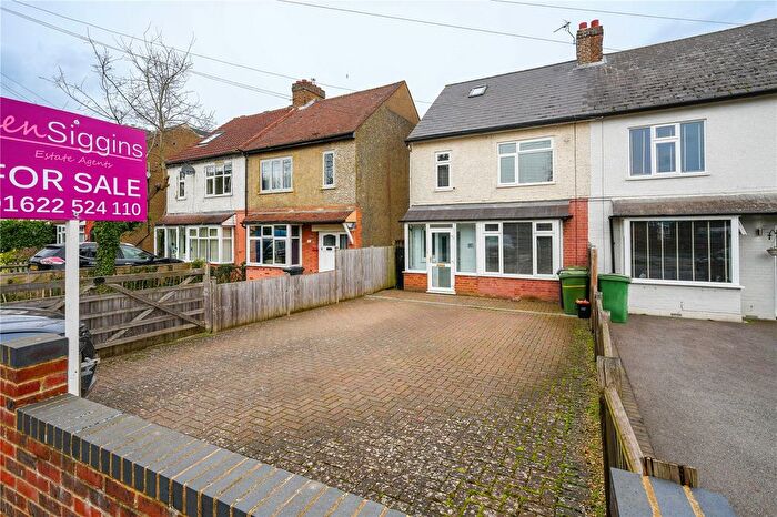 4 Bedroom Semi Detached House For Sale In Sutton Road, Maidstone, ME15