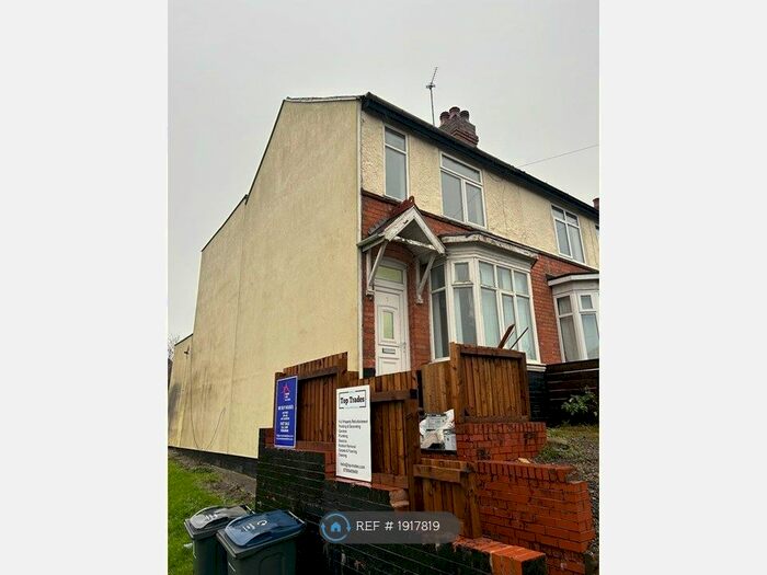 3 Bedroom Semi-Detached House To Rent In West End Villas, Kings Norton, Birmingham, B38