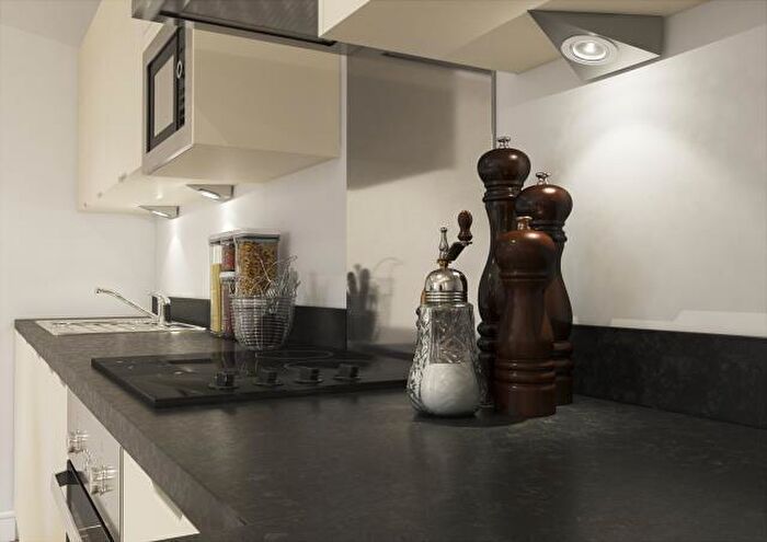 2 Bedroom Apartment To Rent In Aylesbury, Buckinghamshire, HP19
