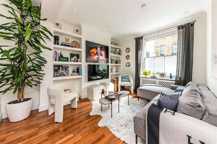 4 Bedroom Terraced House To Rent In Donne Place, Chelsea, SW3