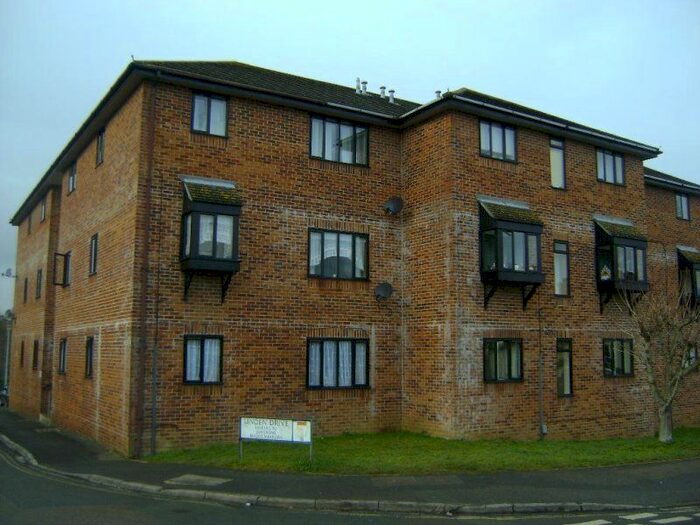 1 Bedroom Flat To Rent In Linden Drive, Liss, GU33