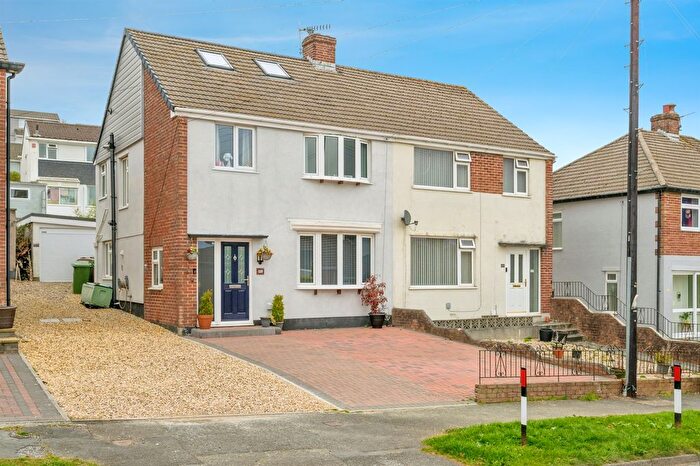 4 Bedroom Semi-Detached House For Sale In Crossway, Plymouth, PL7