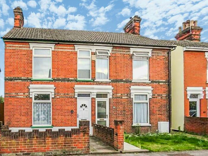 2 Bedroom House To Rent In Levington Road, Ipswich, IP3