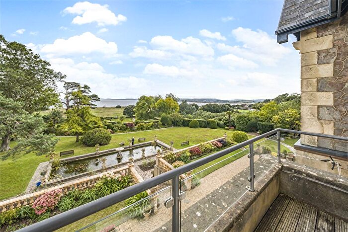 2 Bedroom Flat For Sale In Douglas Avenue, Exmouth, Devon, EX8