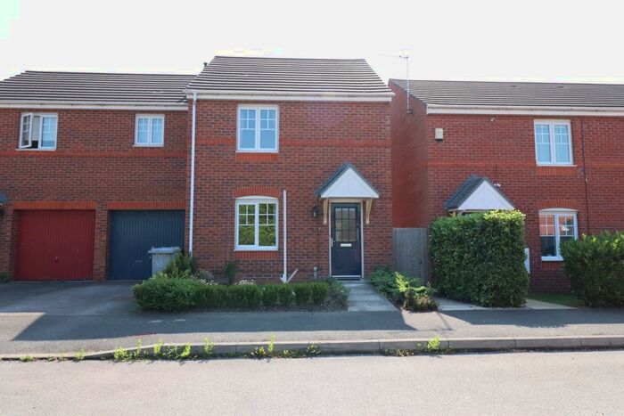 3 Bedroom Semi-Detached House To Rent In Bateman Close, Crewe, Cheshire, CW1