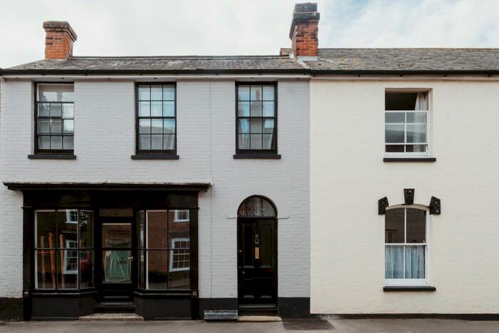 4 Bedroom Semi-Detached House For Sale In The Bakery, Faversham, Kent, ME13