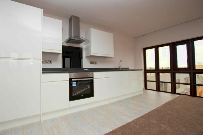 2 Bedroom Flat To Rent In Penthouse, New Priestgate House, Peterborough, PE1