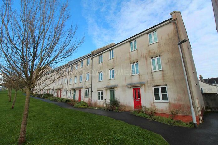 4 Bedroom End Of Terrace House To Rent In Alma Road, City Centre, PL3
