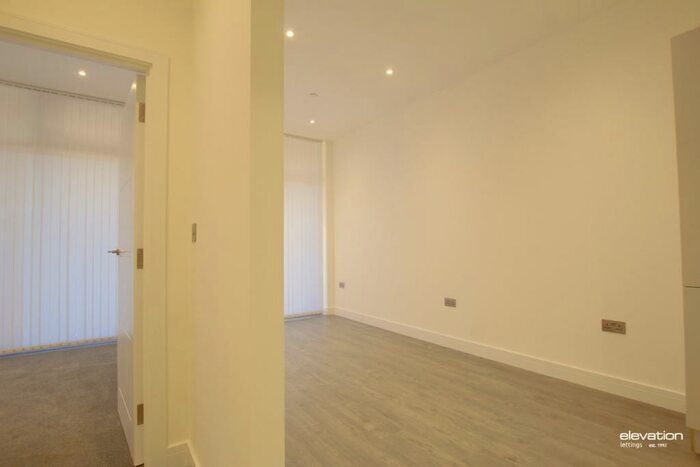 1 Bedroom Apartment To Rent In Silbury Boulevard, Milton Keynes, MK9