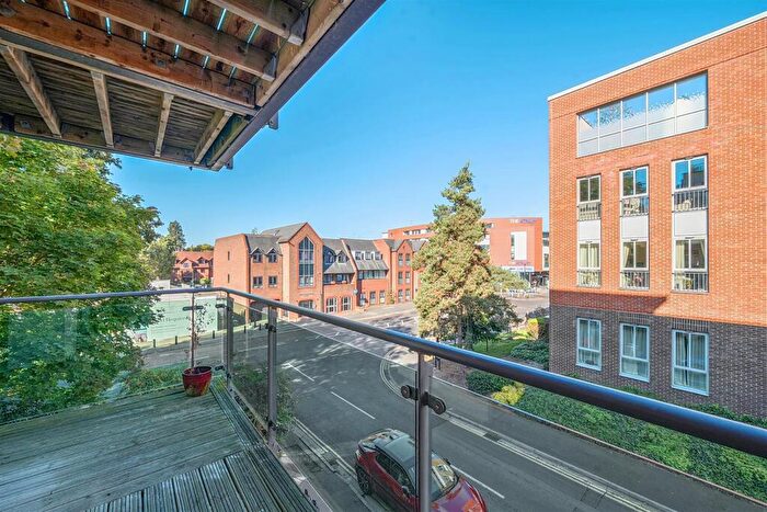 2 Bedroom Retirement Property For Sale In Stokes Lodge, Camberley, GU15