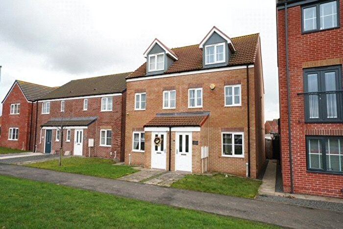 3 Bedroom Semi Detached House For Sale In Carrawburgh Road, Ingleby Barwick, Stockton-On-Tees, Durham, TS17