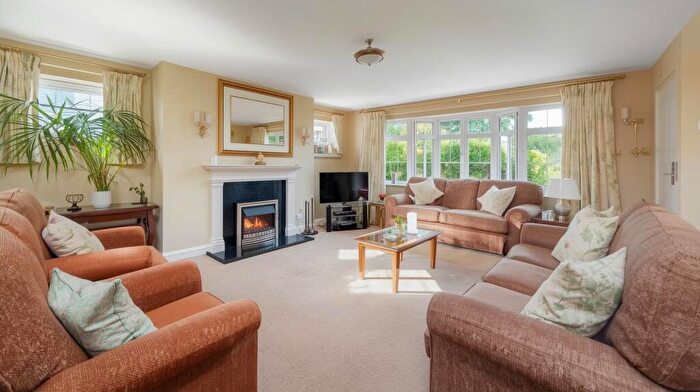 5 Bedroom Detached House For Sale In Discreet Listing, Bray, SL6