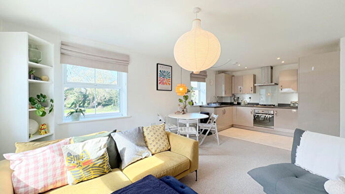 2 Bedroom Flat For Sale In Oak Leaze, Patchway, Bristol, BS34