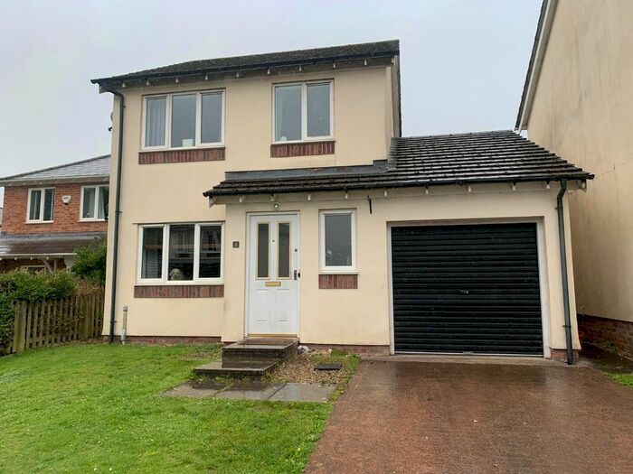 Property To Rent In Wren Hollow, Bridgend, CF31