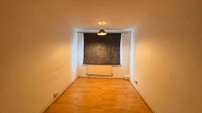 3 Bedroom Terraced House To Rent In Chatsworth Road, London, E15