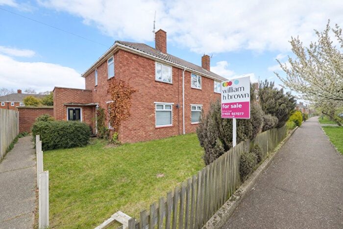 2 Bedroom Flat For Sale In North Park Avenue, Norwich, NR4