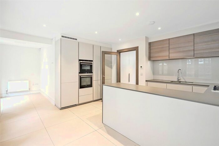 2 Bedroom Property To Rent In Pavilion Road, Knightsbridge, SW1X