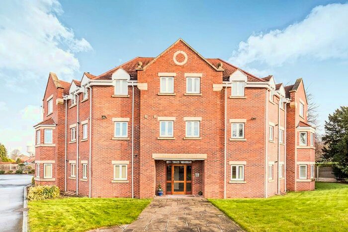 2 Bedroom Flat To Rent In Bawtry Road, Doncaster, South Yorkshire, DN4