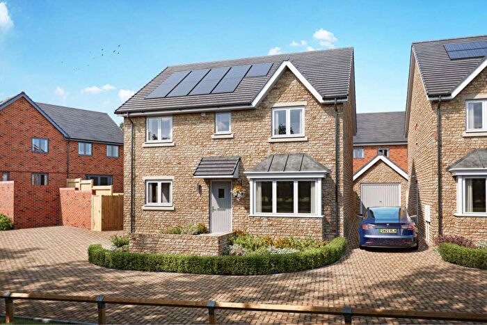 4 Bedroom Detached House For Sale In Perrybrook Road, Brockworth, GL3