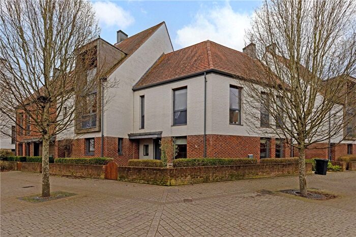 3 Bedroom Semi Detached House For Sale In Derwent Way, York, North Yorkshire, YO10